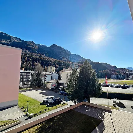Sk213 - Alpin-schick, 39m2, & Sport, Mit Pool Appartamento