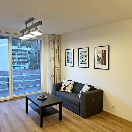 Alpin-schick, 39m2, & Sport, Mit Pool - Sk213 Apartment St. Moritz