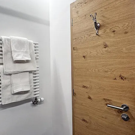 Alpin-schick, 39m2, & Sport, Mit Pool - Sk213 Apartment St. Moritz